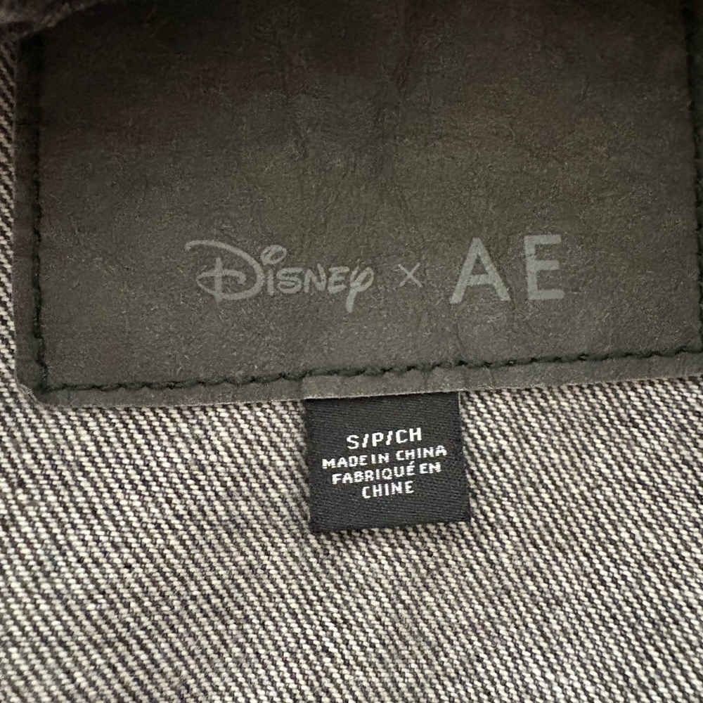 American Eagle Outfitters- Disney Black Denim Jacket with Mickey Mouse Design - Picture 4 of 6